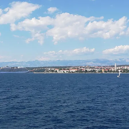 Διαμέρισμα Jalumi *