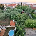 Jalumi Apartman