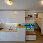Jalumi Apartman *